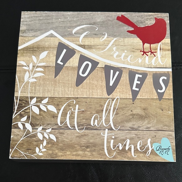 Decorative Wooden Sign with cardinal - Picture 1 of 4